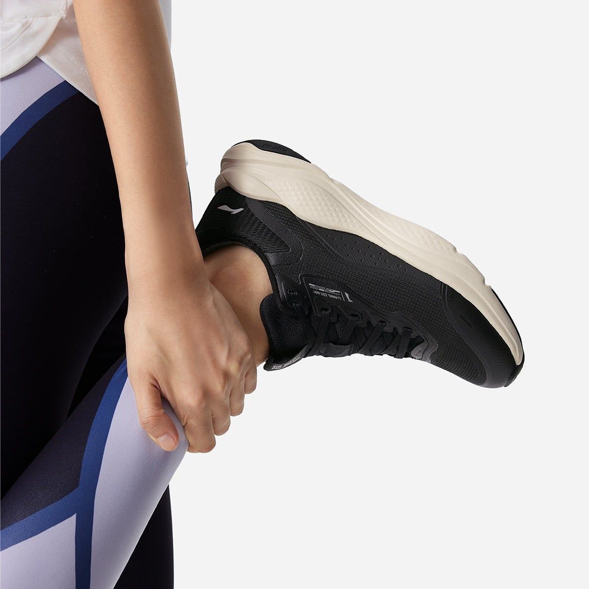 Giày thời trang Li-Ning Nữ AGLU090-4V