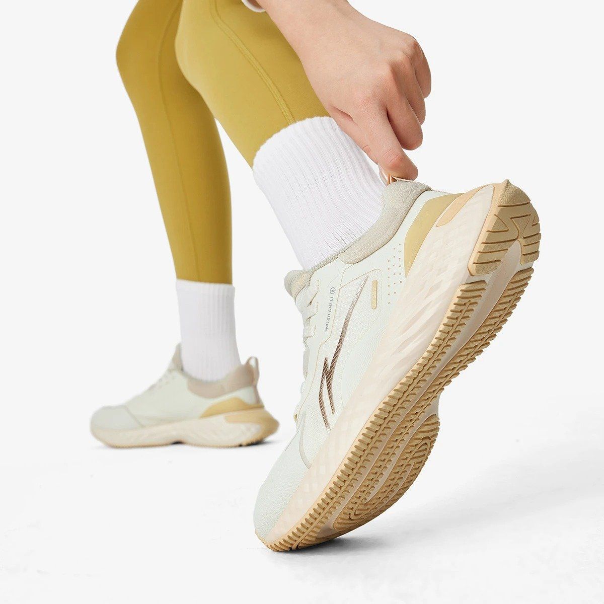 Giày thời trang Li-Ning Nữ AGLU244-3V