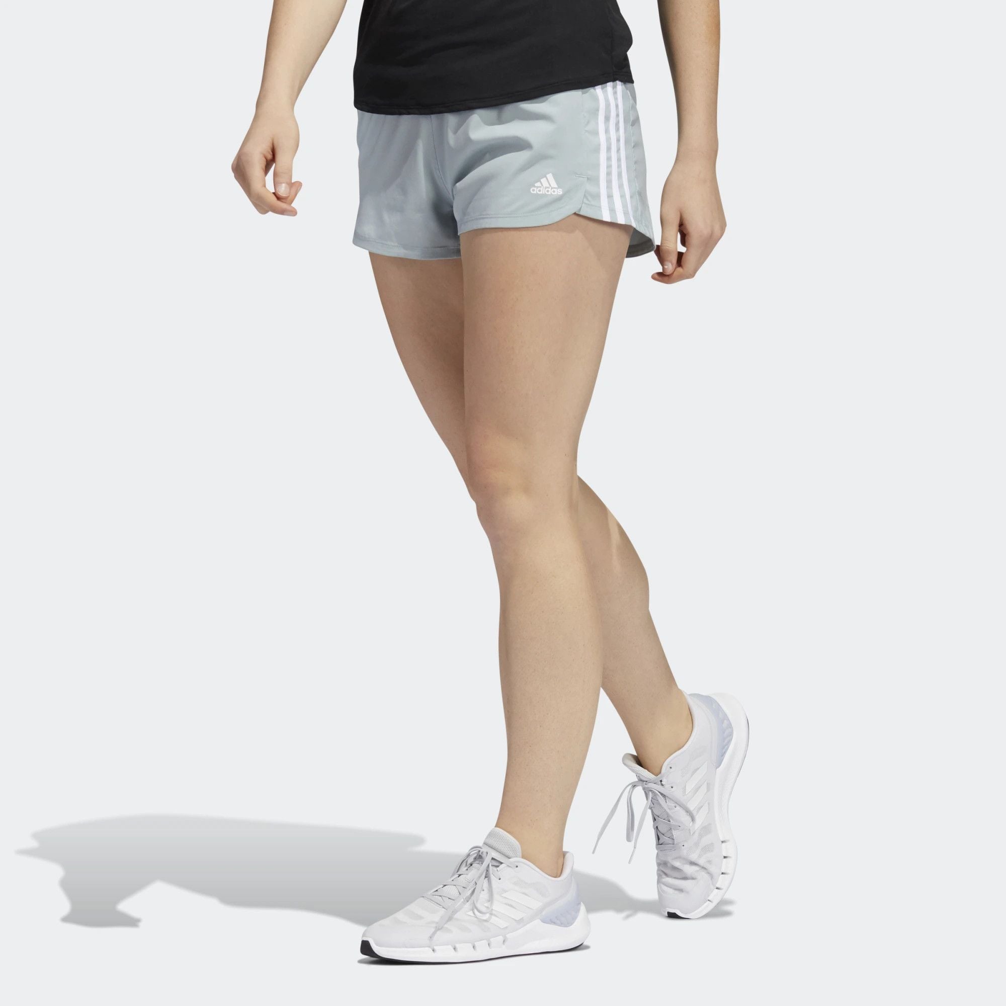 Quần short thể thao nữ Adidas - HD9587