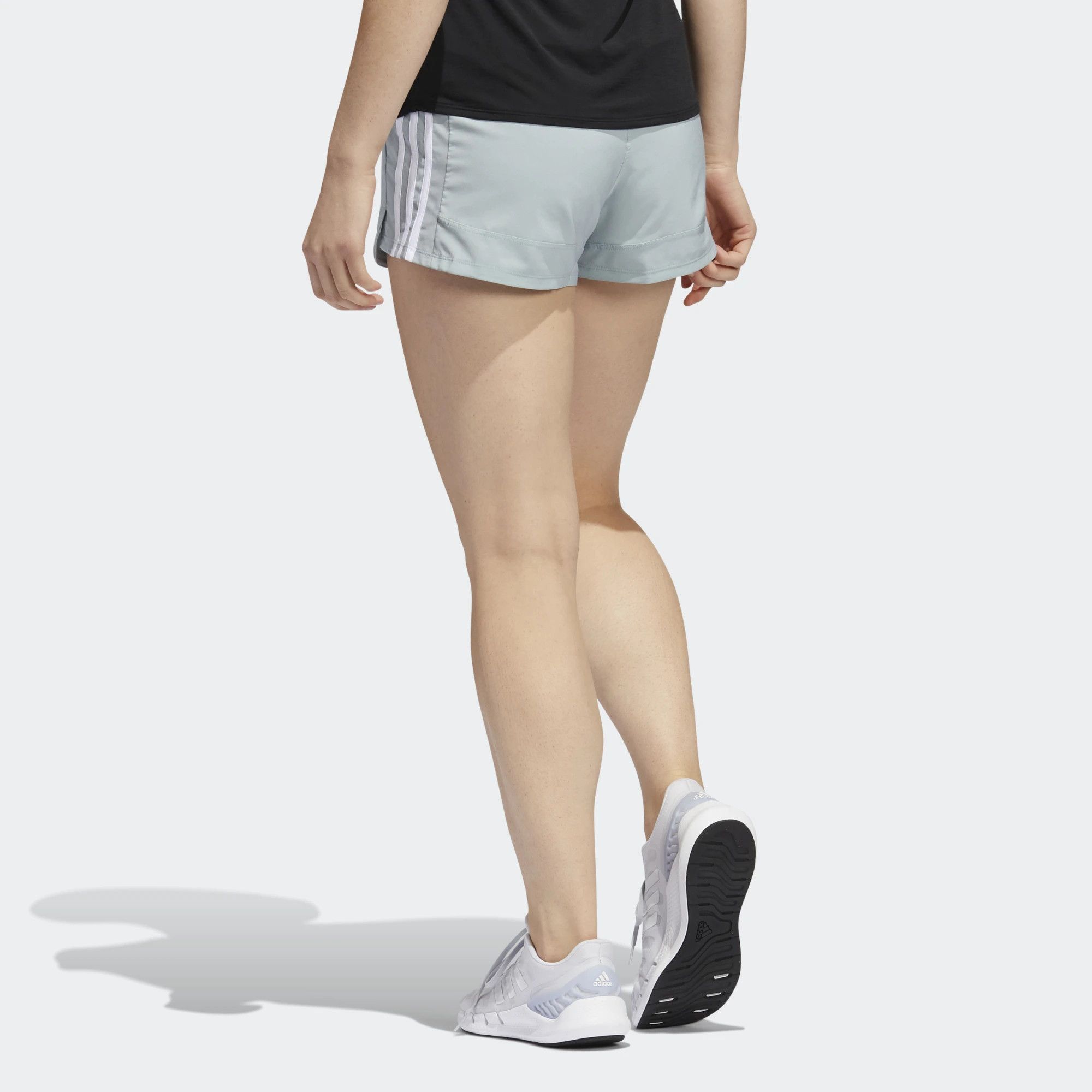 Quần short thể thao nữ Adidas - HD9587