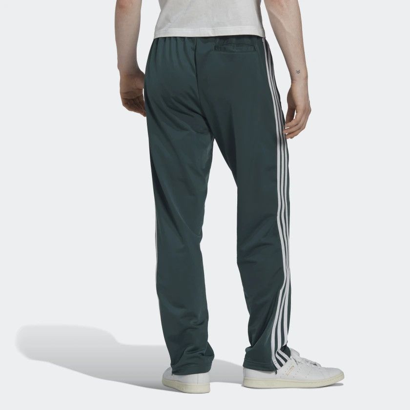 Quần nỉ thể thao nam Adidas - HL9345