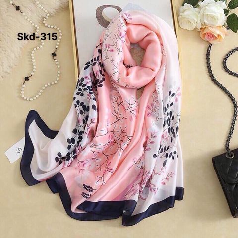  Khăn Lụa Họa Tiết Lá Hồng - Kích thước 180 * 90cm 