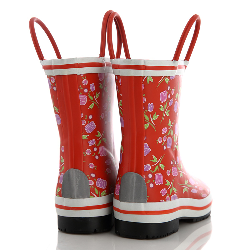  Ủng cao su hình hoa đỏ - Rubber rainboots for kid - SB024 