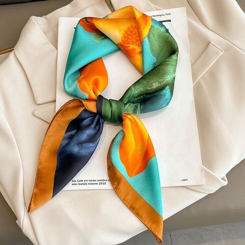  Khăn lụa vuông 70 * 70cm họa tiết hoa hồng cam nghệ thuật 