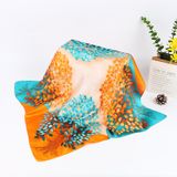  Khăn lụa vuông 70 * 70cm họa tiết tán cây mùa thu rực rỡ 