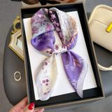  Khăn lụa vuông 70 * 70cm họa tiết hoa tím sang trọng 