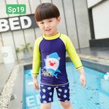 Đồ bơi tay dài cho bé trai 2 lớp họa tiết cá mập dễ thương 