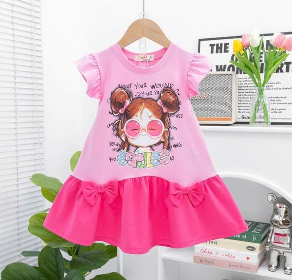  D37 _ Đầm thun bé gái đuôi cá họa tiết cô gái đeo mắt kính dễ thương _ Beekids 