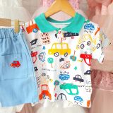  S42 _ Bộ bé trai áo cổ trụ in hình ô tô phối quần jean denim mềm mại _ Beekids 