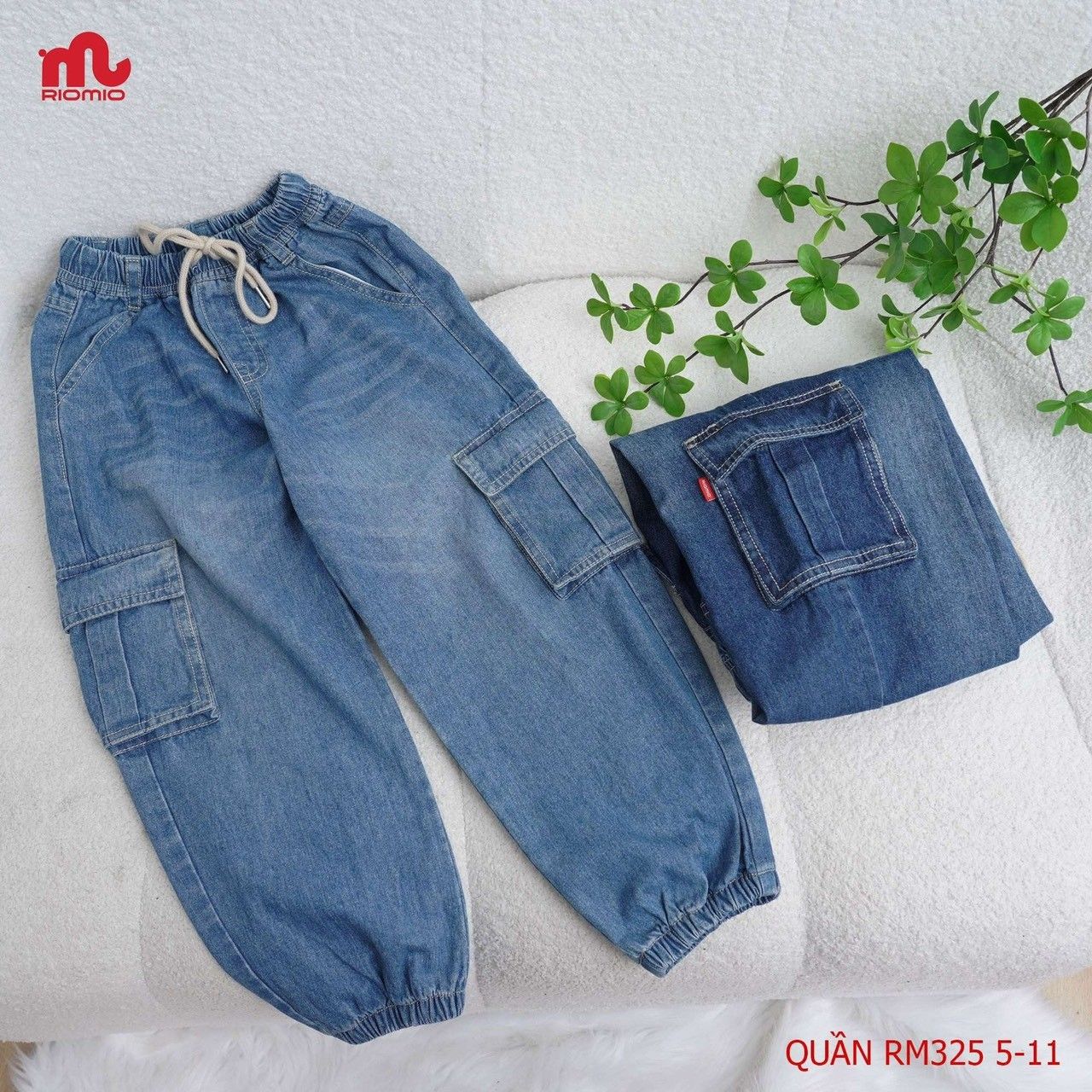  Quần jean dài túi hộp M325 