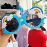  Kính mát hình cầu vồng cho bé gái siêu đáng yêu 
