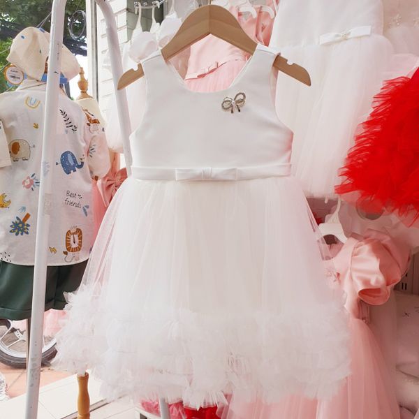  Đầm công chúa cho bé mặc đi lễ tiệc đính nơ kim loại cực xinh cực sang 