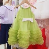  Đầm công chúa bé gái cổ yếm đính ngọc trai xinh xắn 