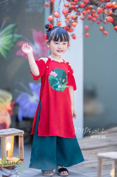  Bộ áo dài bé gái cổ yếm đính ngọc chất lụa ngọc trai cao cấp mịn đẹp 