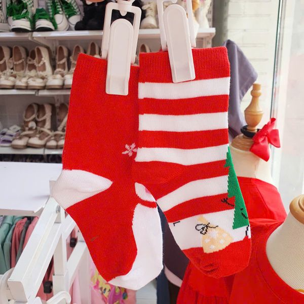  Vớ Noel, Tất giáng sinh cho bé trai và bé gái họa tiết ông già Noel xinh xắn 