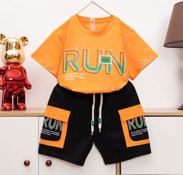  Set bé trai quần túi hộp áo in chữ Run sành điệu S25 _ Beekids 