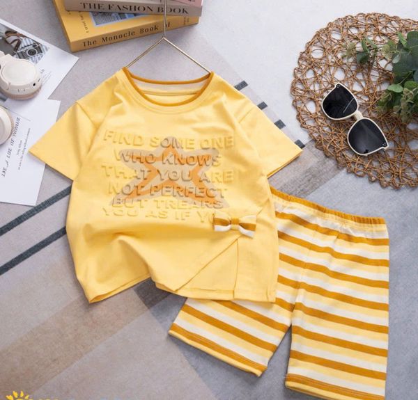  DB15 _ Bộ thun ngố bé gái quần sọc áo in ngôi sao chữ dập nổi xinh xắn _ Beekids 