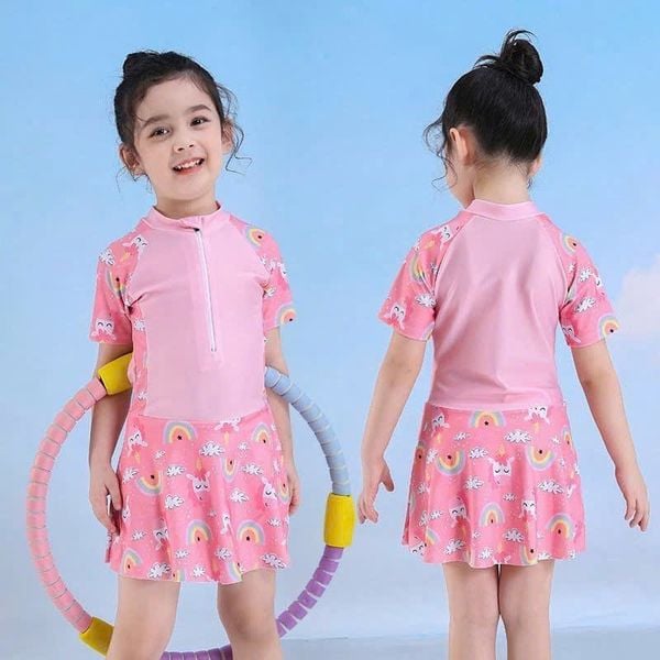  BB05 _ Đồ bơi bé gái dáng váy quần họa tiết cầu vồng dễ thương _ Beekids 