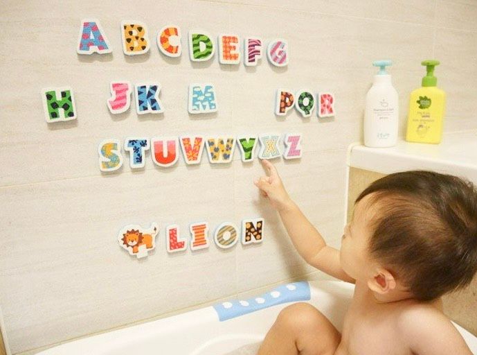 Đồ chơi nhà tắm cho bé BathSticker