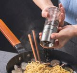  Lọ đựng gia vị đa năng Wagensteiger giúp xay nhỏ gia vị 