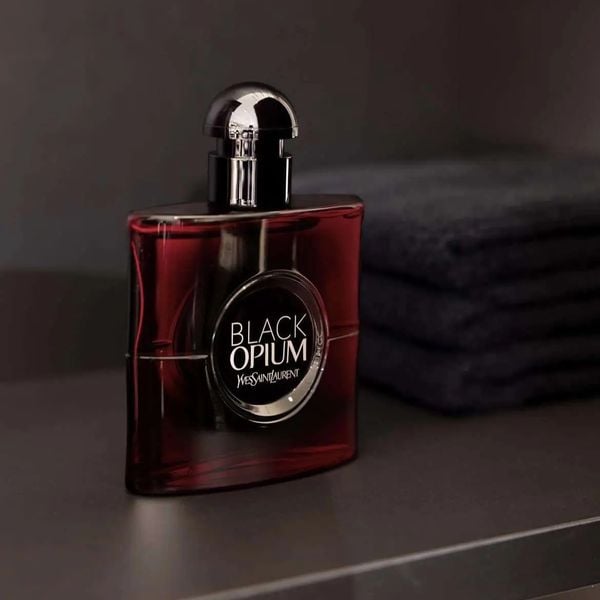  Ysl Black Opium Over Red 