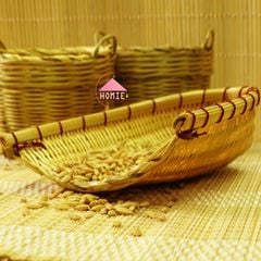 Ky xúc dây đỏ trang trí độc đáo