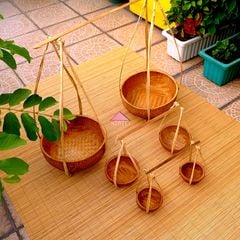 Quang gánh thúng nâu phụ kiện trang trí sang trọng