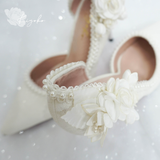  Giày cưới Kiyoko hở eo viền baby và hoa ngọc lan 