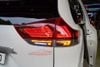 Xe Toyota Sienna 2013 Thay Đèn Hậu Nguyên Cụm Cao Cấp
