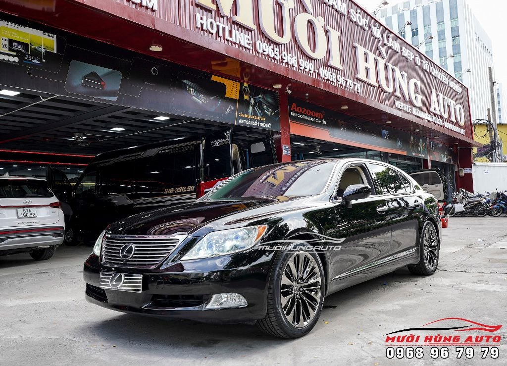 Nâng Cấp Bộ Mâm Lazang Thể Thao Cho Xe LEXUS LS460L Tại TPHCM