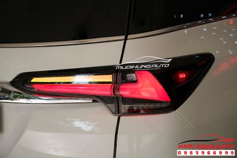  Thay Đèn Hậu Nguyên Cụm Kiểu Lexus Cho TOYOTA FORTUNER 2019 - 2020 