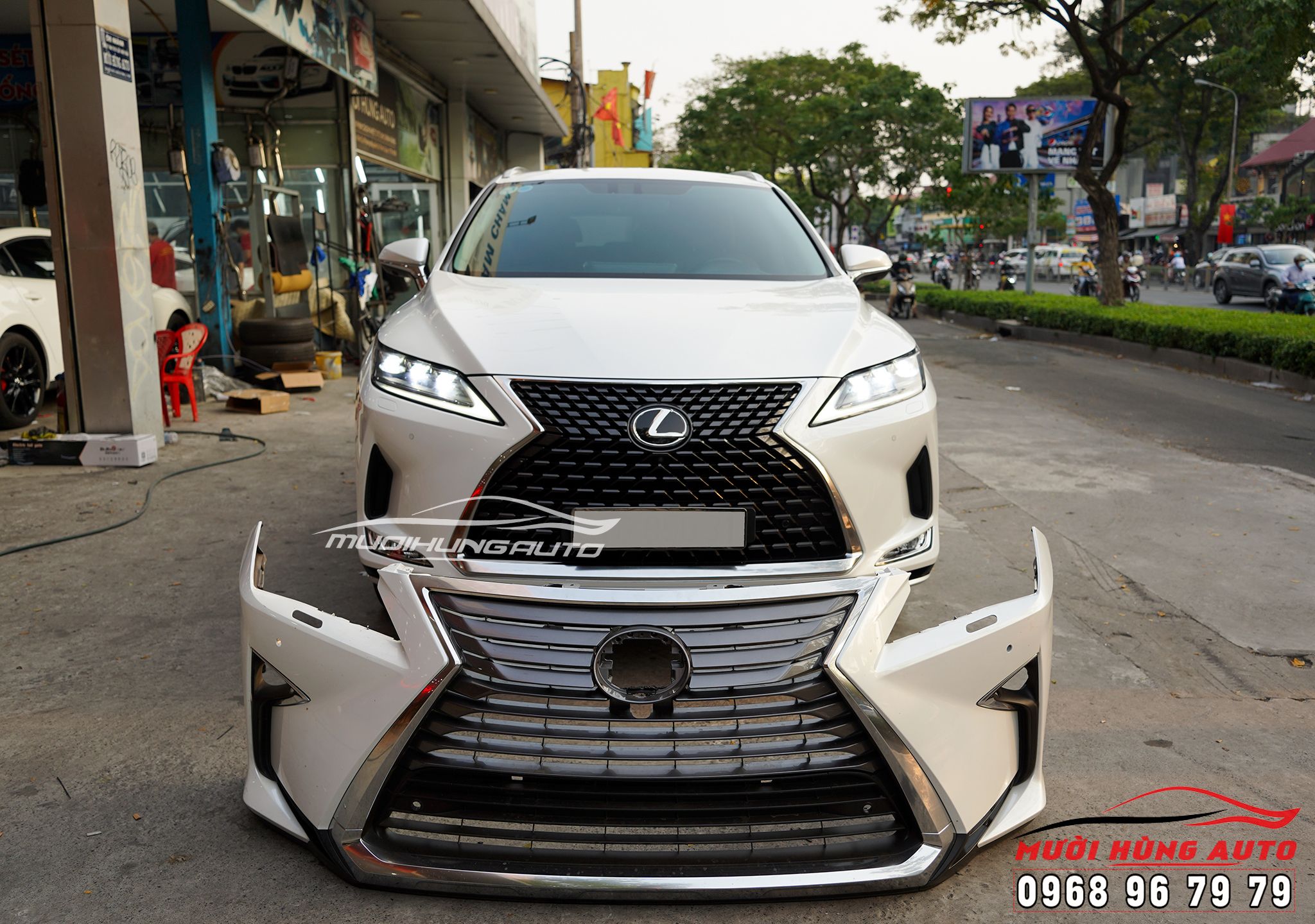 Vì sao Toyota Việt Nam triệu hồi 20 xe sang Lexus RX350 và RX200t