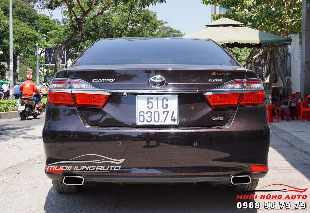 Dịch Vụ Độ Pô Thể Thao Kiểu Vuông Cho TOYOTA CAMRY Tại TPHCM