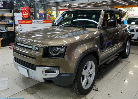  Xe Land Rover Defender 2022 Gắn Bệ Bước Điện Cao Cấp Tại Mười Hùng Auto 
