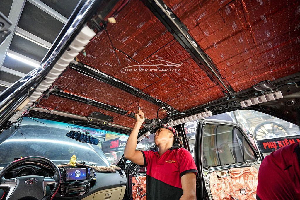 Xe Toyota Fortuner 2015 Dán Cách Âm Chống Ồn DrARTEX