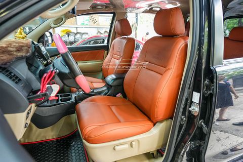  Xe Toyota Fortuner 2015 Bọc Ghế Da Và Tapi Cửa Cao Cấp 