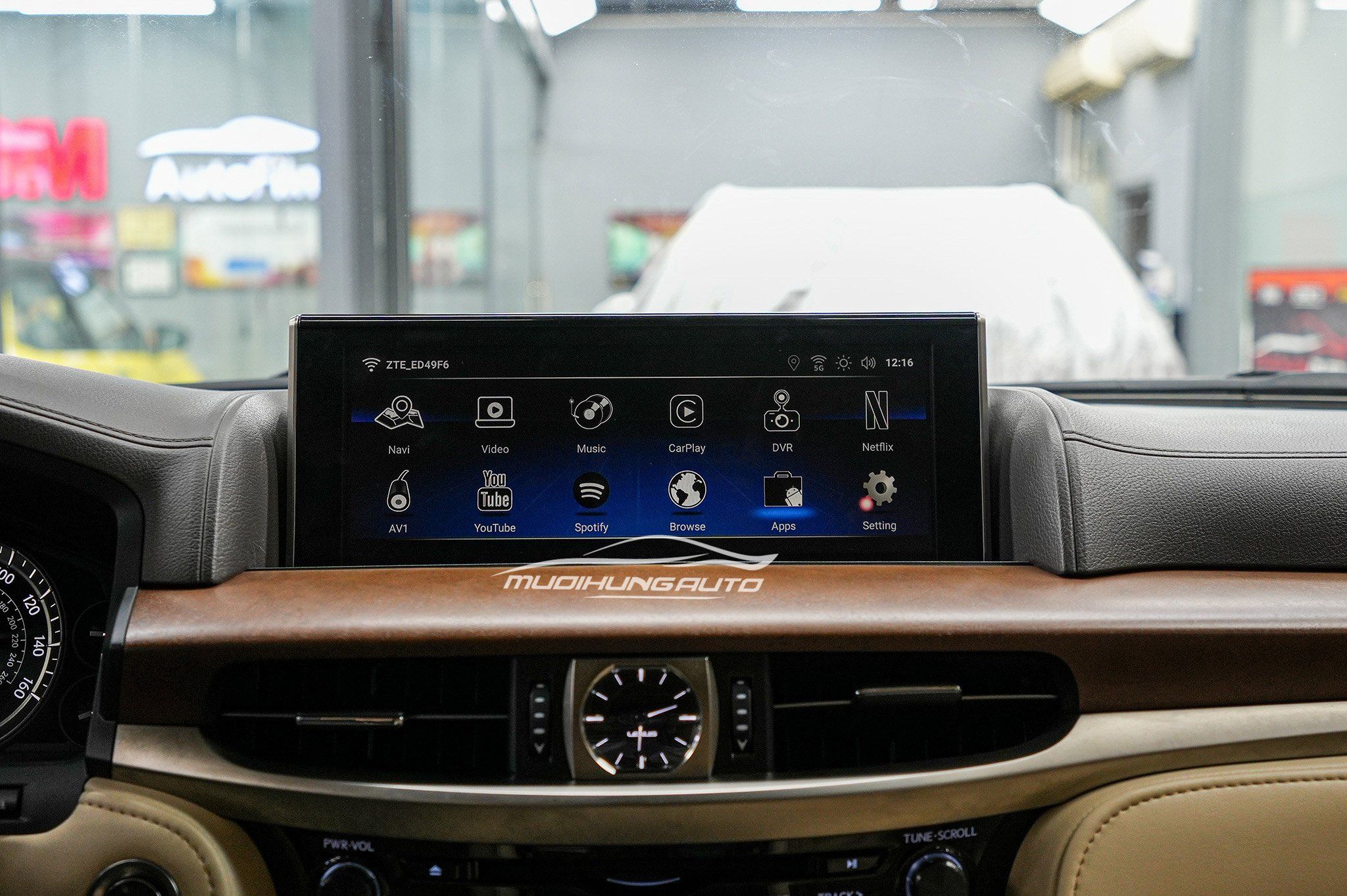 Lắp Bộ Interface Android Cao Cấp Cho Xe LEXUS LX570