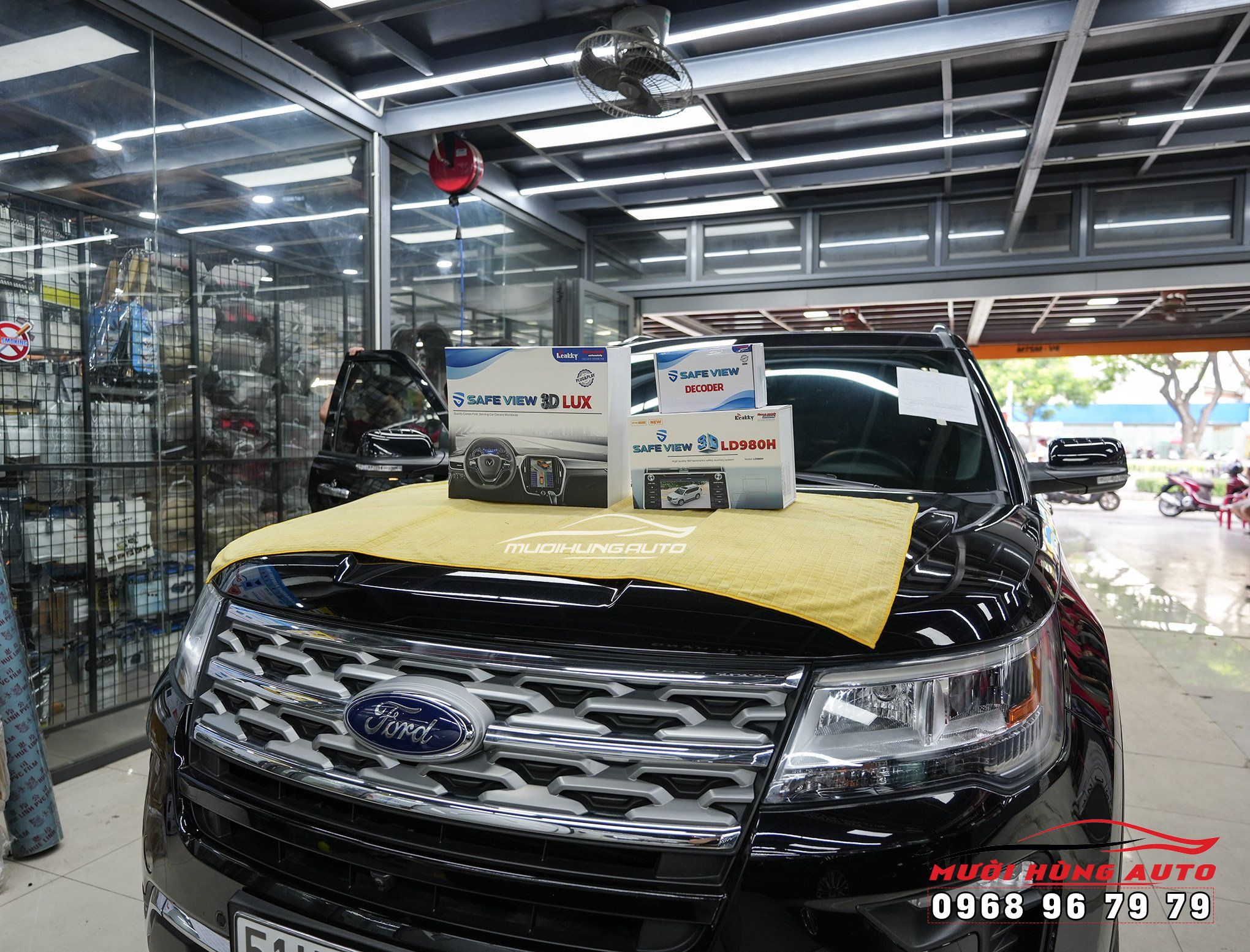 Lắp Camera 360 độ Safeview LD980H Cho Xe Ford Explorer