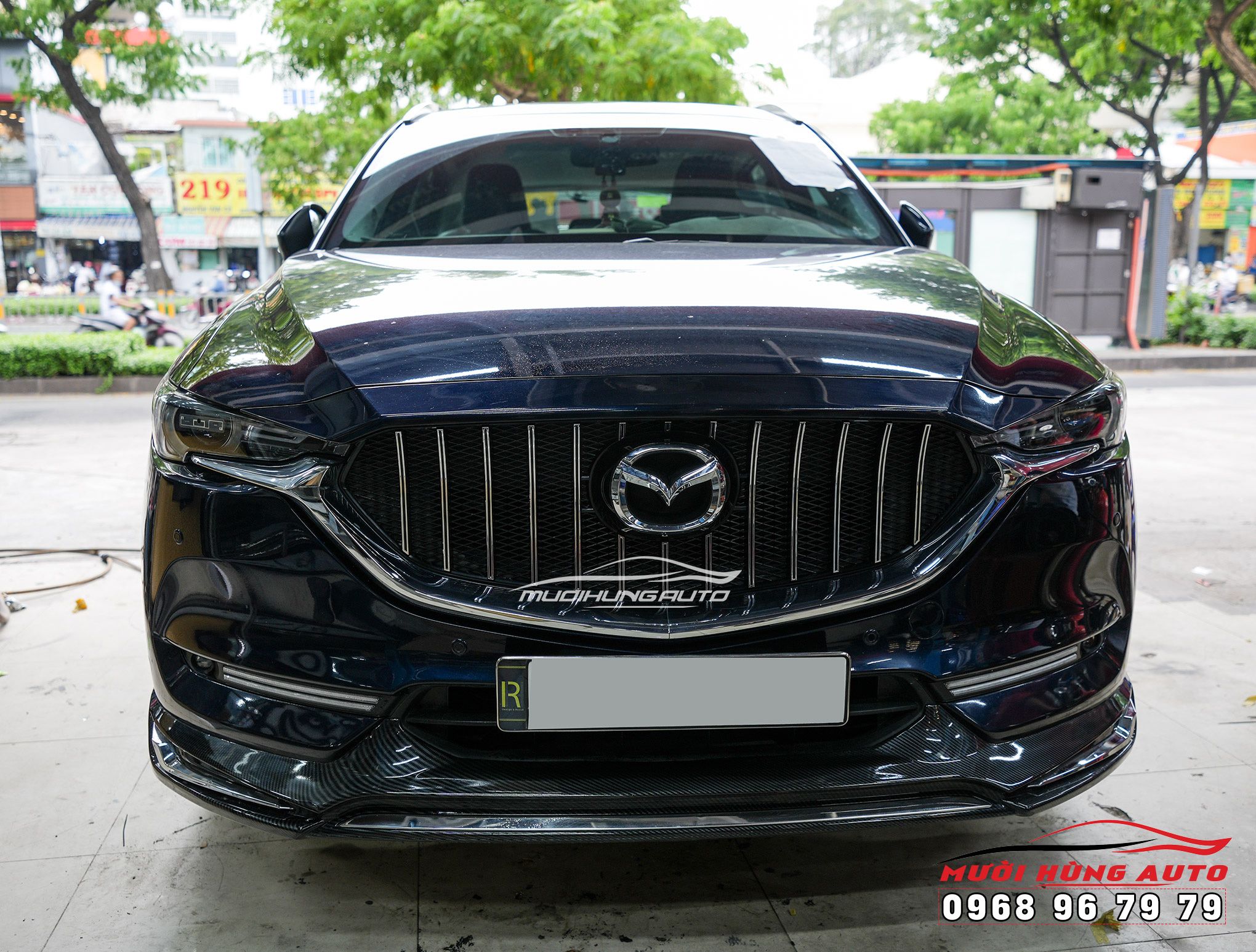 Lắp Mặt Ga Lăng Kiểu Mercedes Cho Xe Mazda CX5