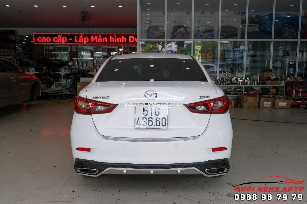 Độ Pô Cho Xe MAZDA 2 Mẫu Líp Mer Cao Cấp