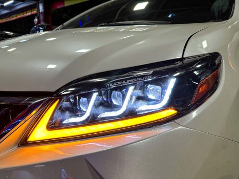  Thay Cụm Đèn Pha Và Độ Đèn Bi LED KMR Cho Xe TOYOTA SIENNA 2013 