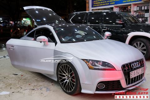  Dịch Vụ Dán Wrap Đổi Màu Bạc Cho Xe AUDI TT Chuyên Nghiệp 