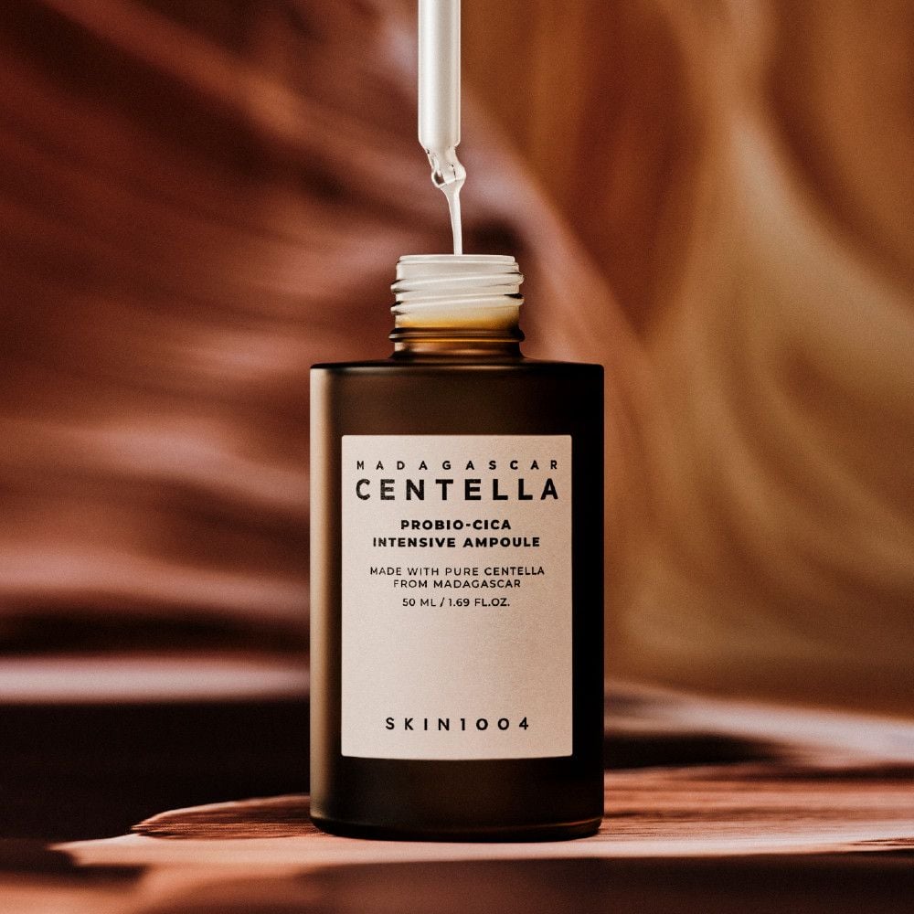  Tinh Chất Rau Má Lên Men SKIN1004 Madagascar Centella Probio-Cica Intensive Ampoule 50ml 