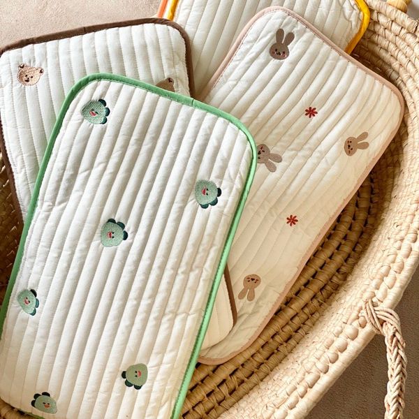  Lót Đầu Điều Hòa Có Viền Monona 