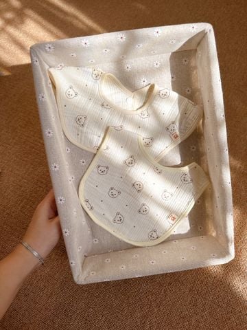  Set 2 yếm hoa Bunny chất liệu cotton 