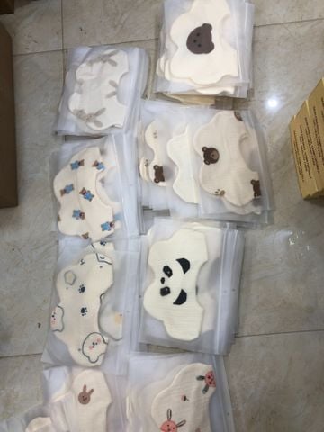  Yếm Hoa Muslin Cho Bé 