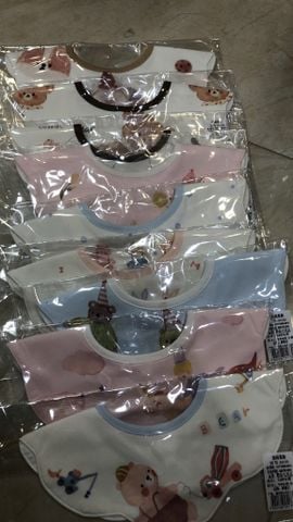  Yếm Hoa Cotton Hình Ngộ Nghĩnh Cho Bé (Màu Ngẫu Nhiên) 