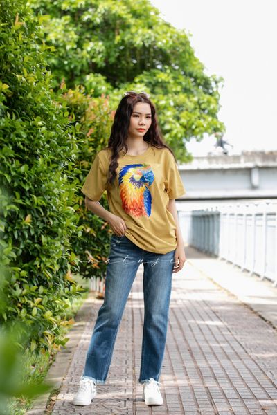  Quần Jeans ống túm lai tua Medium CosM 