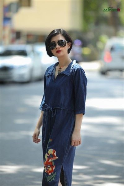  Đầm thêu tay Poppy denim maxi 