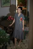  Đầm Keiko Xám đậm thêu tay Xuân Trà 